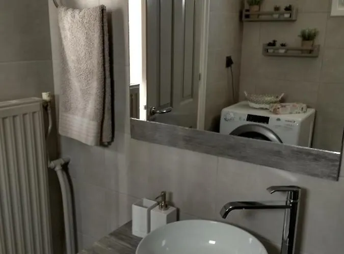 A & V Luxury - * Kalamáta